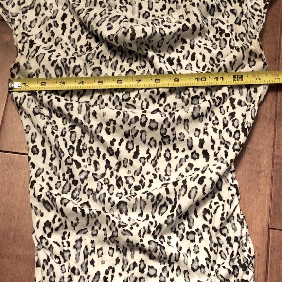 Express Animal print cowl neck top - Picture 5 of 5